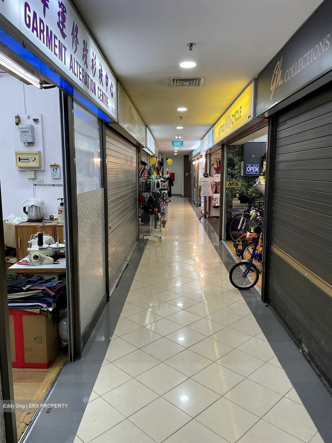 Queensway Tower / Queensway Shopping Centre (D3), Retail For Sale